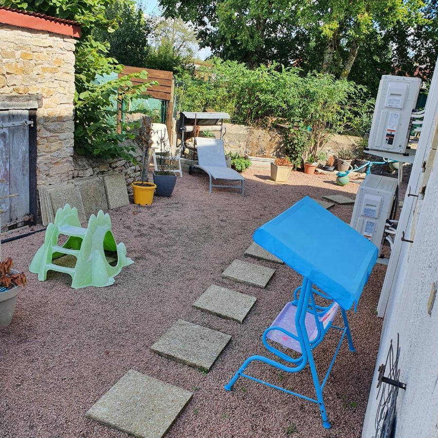 Ferienwohnung La Meute Mars-sur-Allier Exterior foto